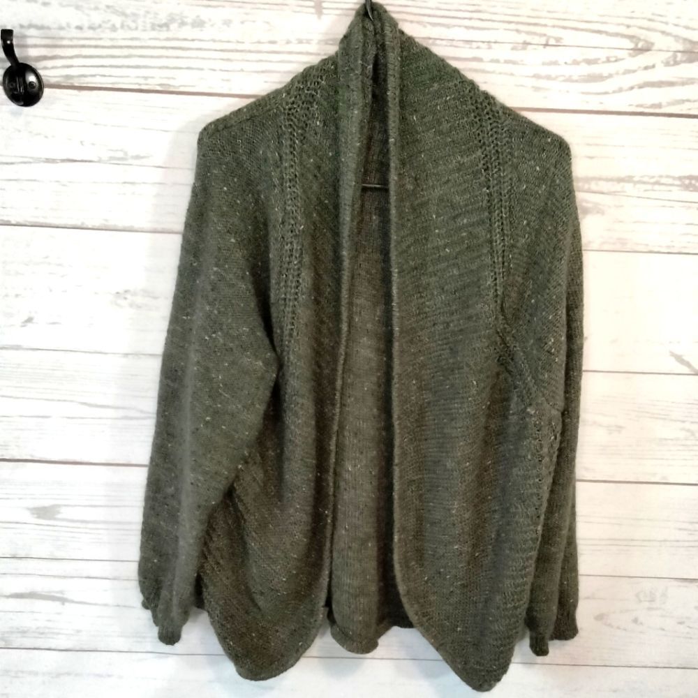 Denver hayes Woman's Sweater